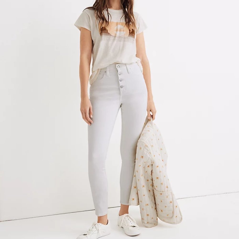 Madewell Curvy High-Rise Skinny Crop Jeans in Pure White:Button-Front Edition 25